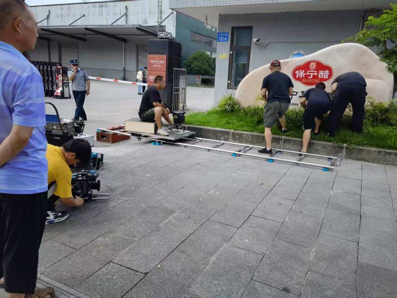 河口区广告片拍摄公司核心优势：全流程服务，让品牌广告片省心更出彩